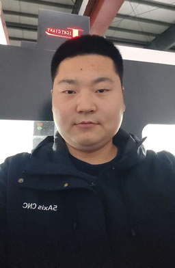 陈静
